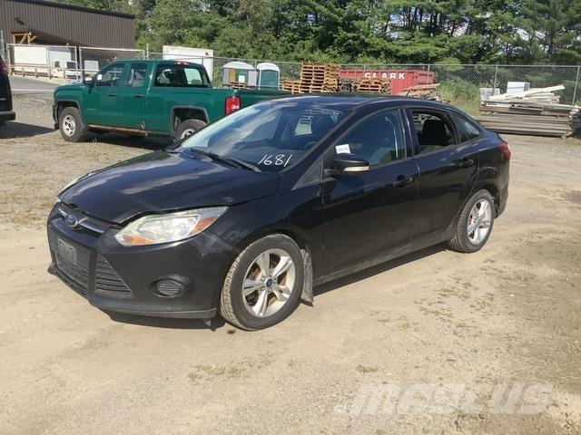 Ford Focus SE Automobiles / SUVS