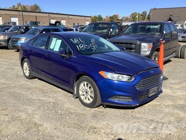 Ford Fusion S Automobiles / SUVS