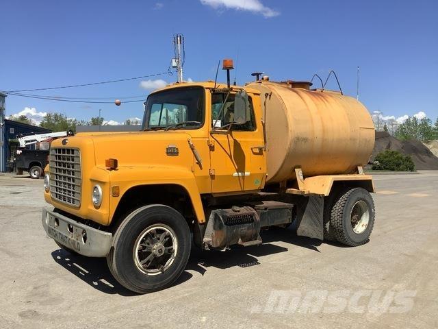Ford L8000 Water Tankers