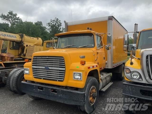 Ford L8000F Box trucks