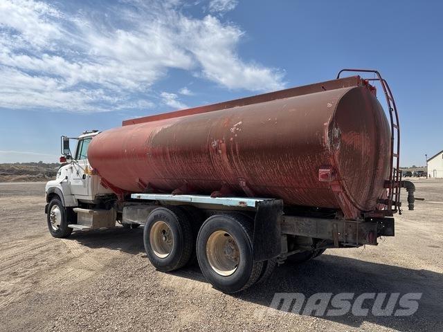 Ford L9000 Water Tankers