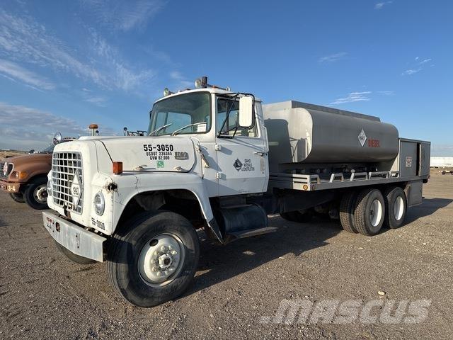 Ford LT8000 Tank Trucks