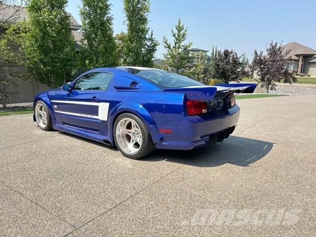 Ford Mustang Automobiles / SUVS