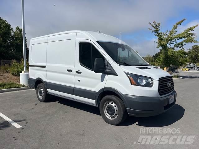 Ford Transit Panel vans