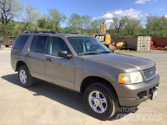 Ford XLT Automobiles / SUVS