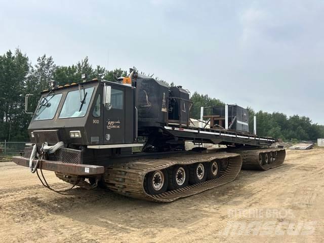  Foremost TF900 Utility Machines