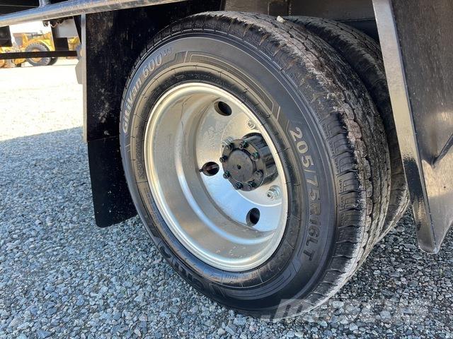 Foton T5 Flatbed Trucks