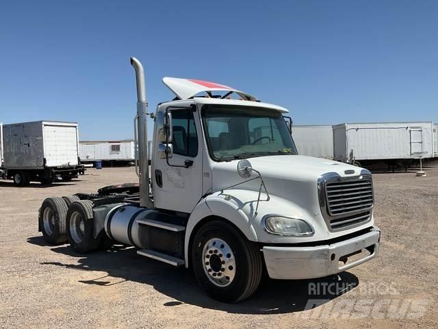 Freightliner  Conventional Trucks / Tractor Trucks