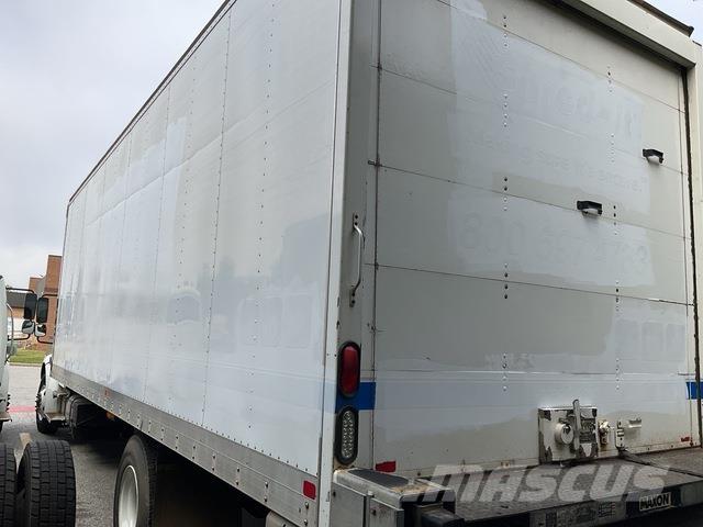 Freightliner  Box trucks