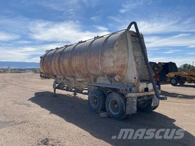 Fruehauf HEBF2 Sand And Salt Spreaders