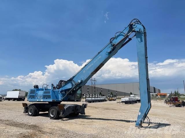 Fuchs MHL 350 Waste / Industry Handlers