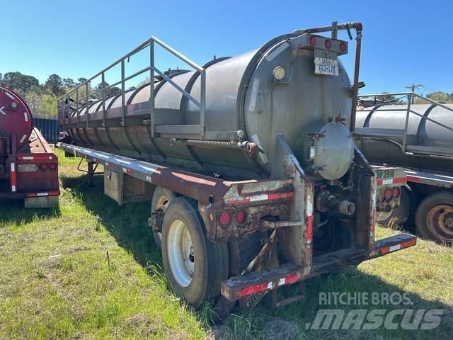 Galyean  Tank Trailers