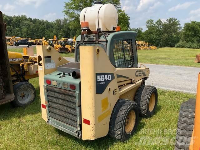 Gehl 5640 Skid Steer Loaders