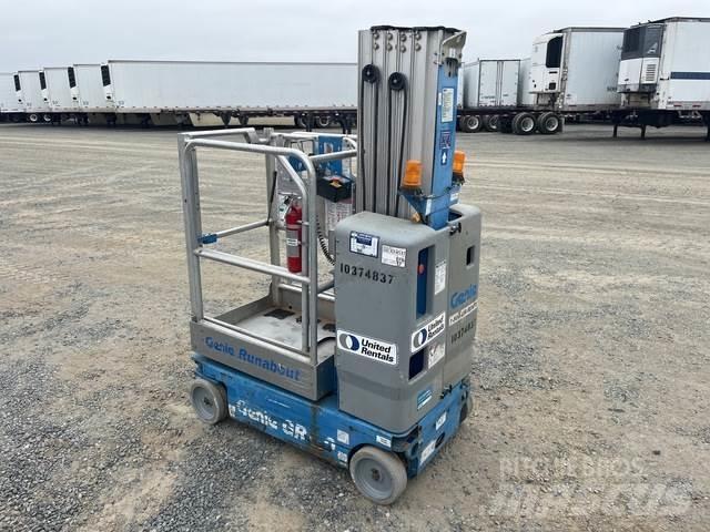 Genie GR-20 Vertical mast lifts