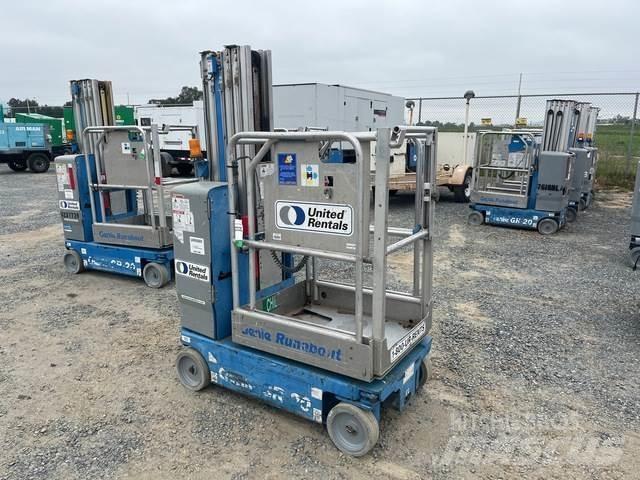 Genie GR-20 Vertical mast lifts