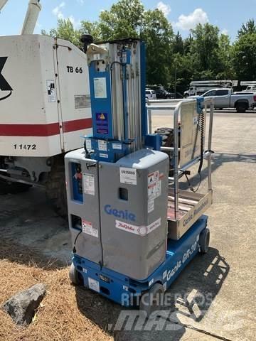 Genie GR-20 Vertical mast lifts