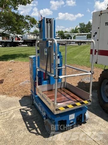 Genie GR-20 Vertical mast lifts