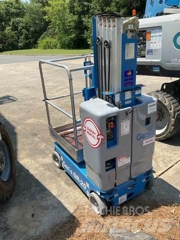 Genie GR-20 Vertical mast lifts
