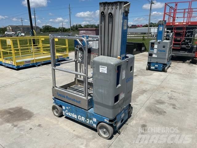 Genie GR-20 Vertical mast lifts