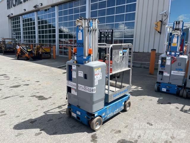 Genie GR-20 Scissor Lifts