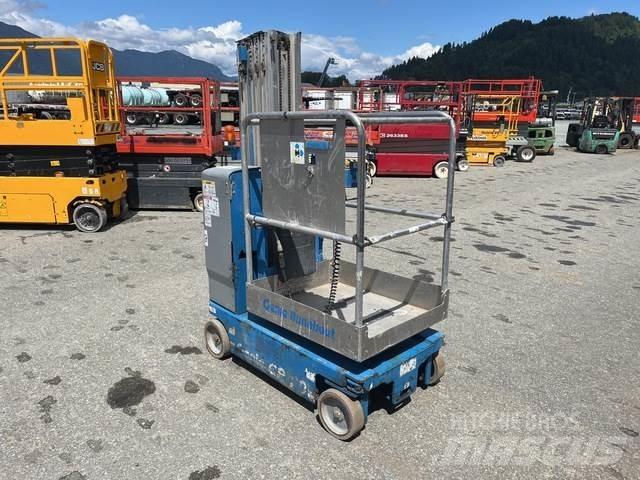 Genie GR-20 Scissor Lifts