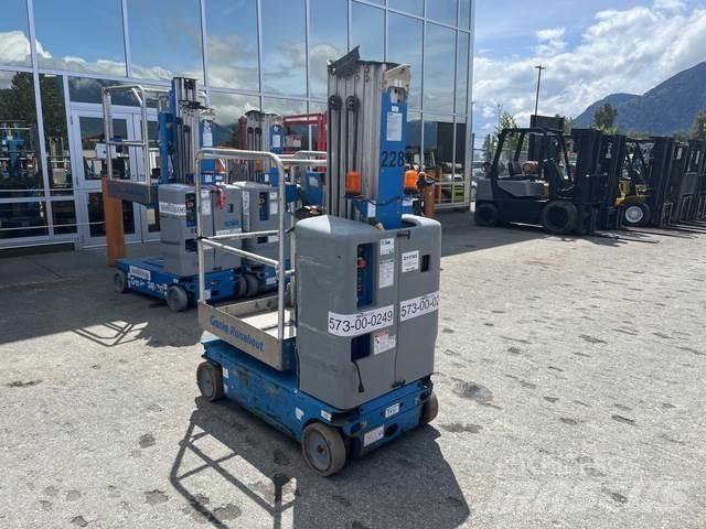 Genie GR-20 Scissor Lifts
