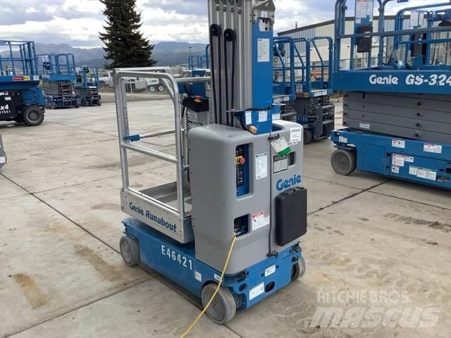 Genie GR-20 Vertical mast lifts