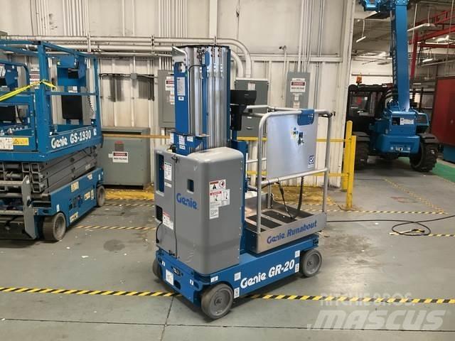 Genie GR-20 Vertical mast lifts