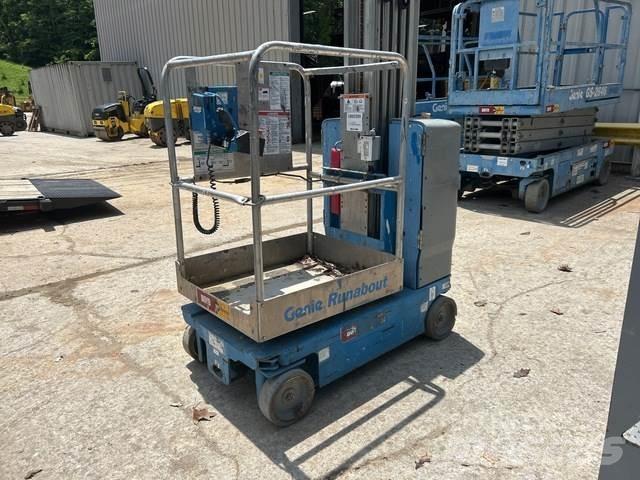 Genie GR-20 Vertical mast lifts
