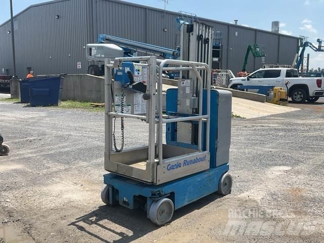 Genie GR-20 Vertical mast lifts