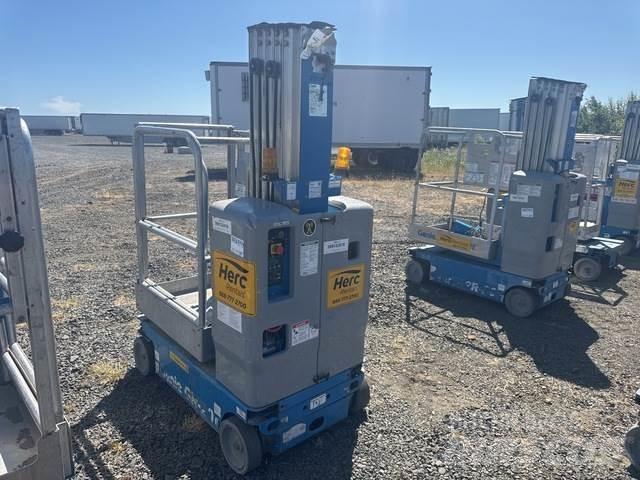Genie GR-20 Vertical mast lifts
