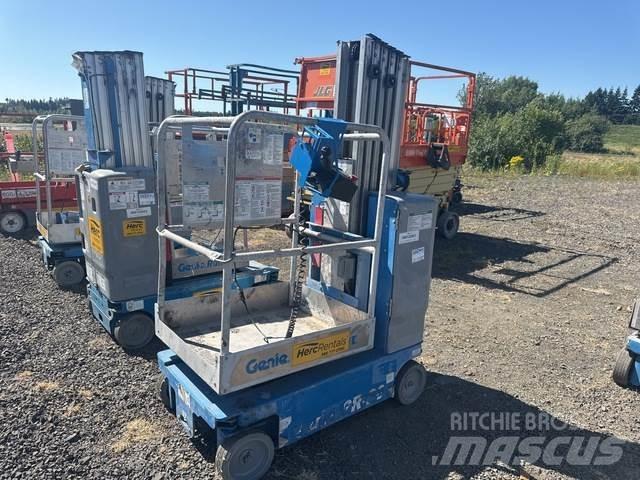Genie GR-20 Vertical mast lifts
