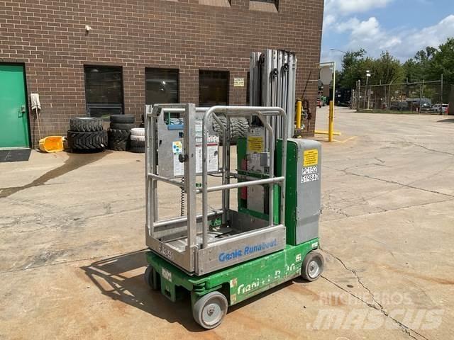 Genie GR-20 Vertical mast lifts