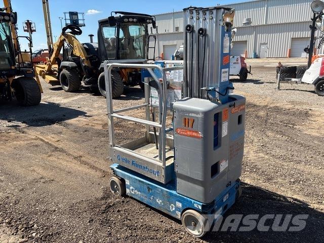 Genie GR-20 Vertical mast lifts