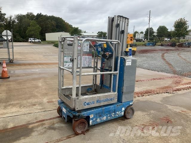 Genie GR-20 Vertical mast lifts