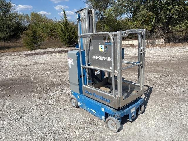 Genie GR-20 Vertical mast lifts