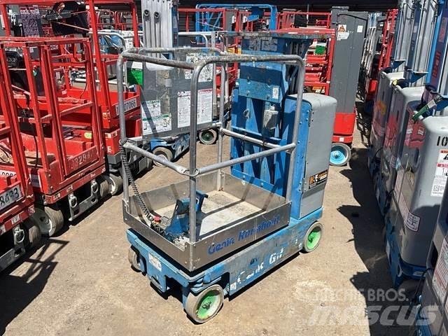 Genie GR12 Vertical mast lifts