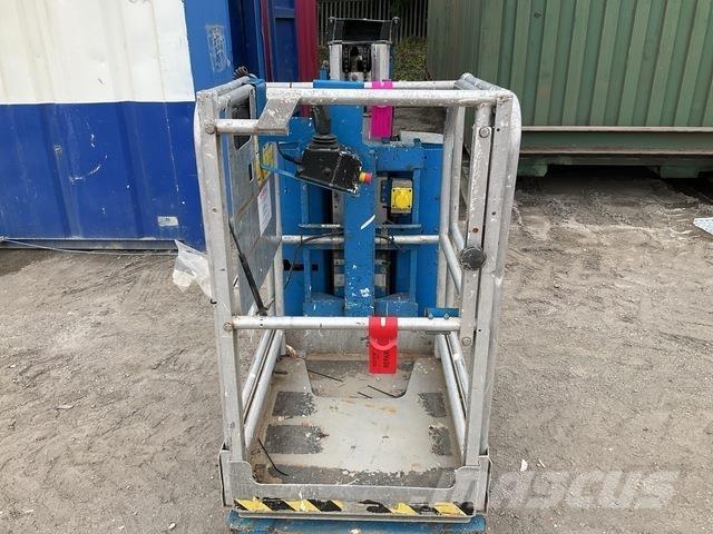Genie GR15 Vertical mast lifts
