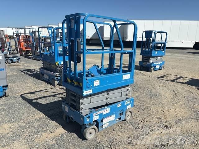 Genie GS-1330M Scissor Lifts