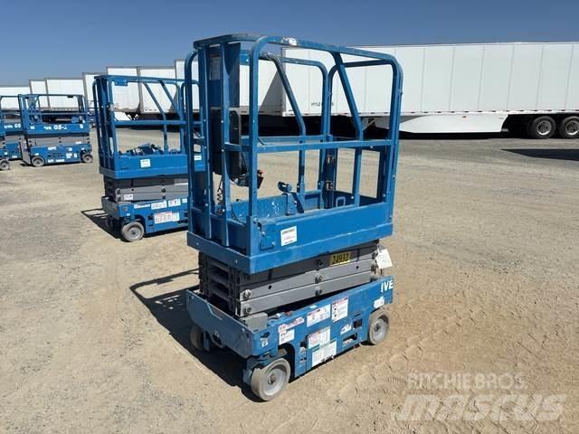 Genie GS-1330M Scissor Lifts
