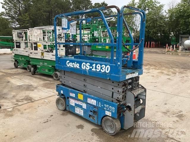 Genie GS-1930 Scissor Lifts