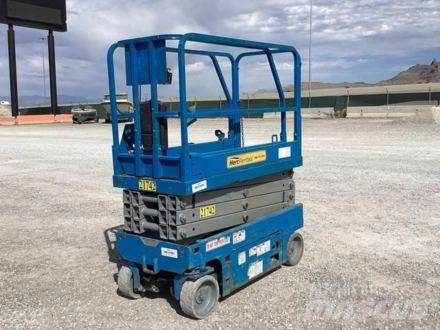 Genie GS-1930 Scissor Lifts