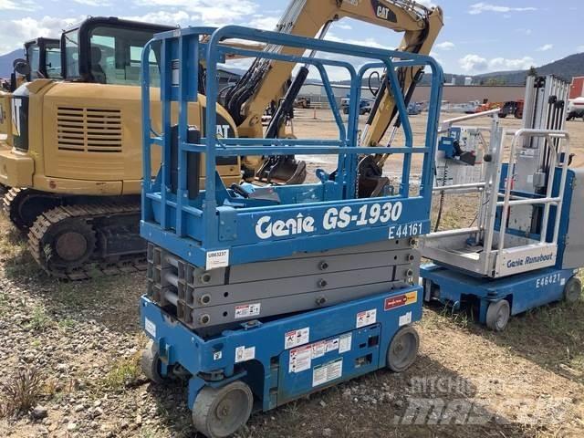 Genie GS-1930 Scissor Lifts