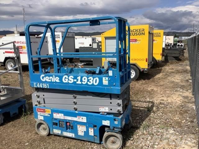 Genie GS-1930 Scissor Lifts