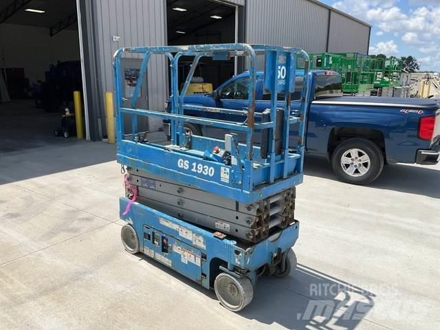 Genie GS-1930 Scissor Lifts