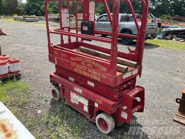 Genie GS-1930 Scissor Lifts
