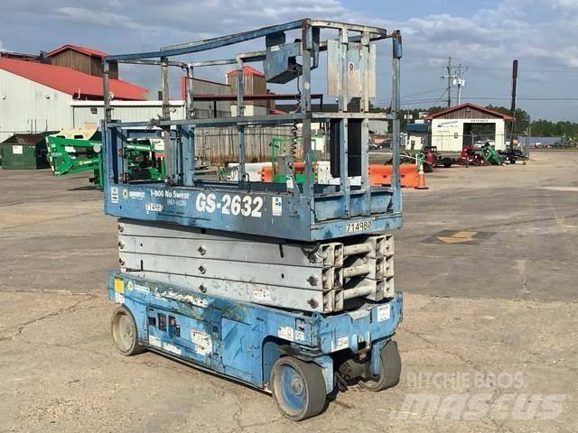 Genie GS-2632 Scissor Lifts