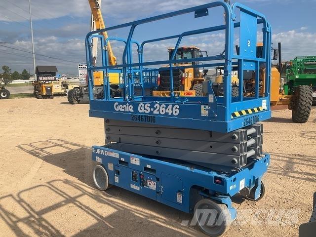 Genie GS-2646 Scissor Lifts