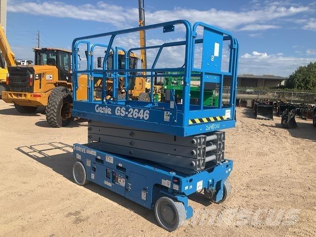 Genie GS-2646 Scissor Lifts