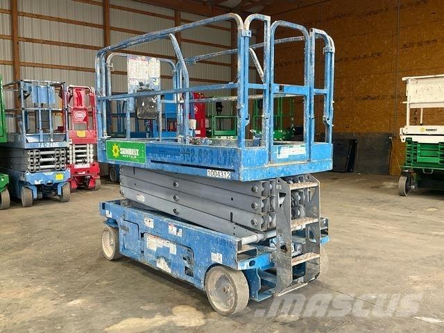 Genie GS-2646 Scissor Lifts